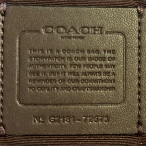 Coach City Zip Tote - Picture 2 of 7